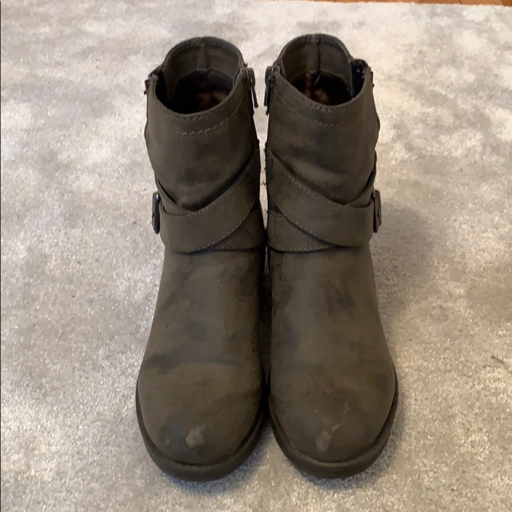 Women’s Ankle Booties